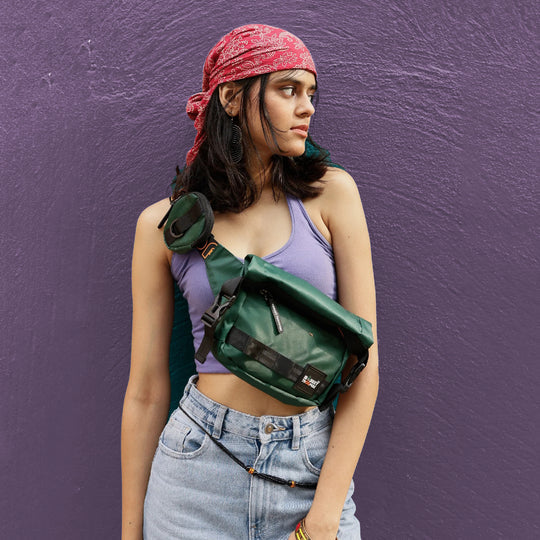 Radiant-Crossbody-Dark-Green